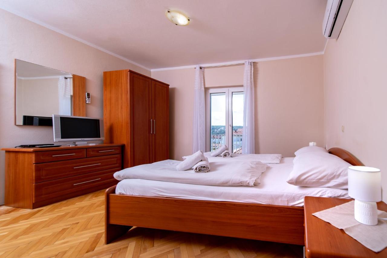 Apartments Stare Brajde Lopar Exterior foto