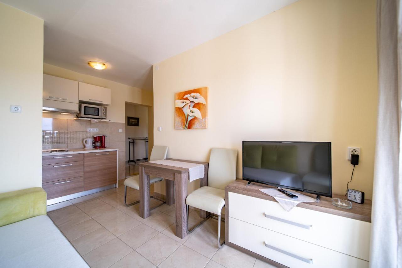 Apartments Stare Brajde Lopar Exterior foto
